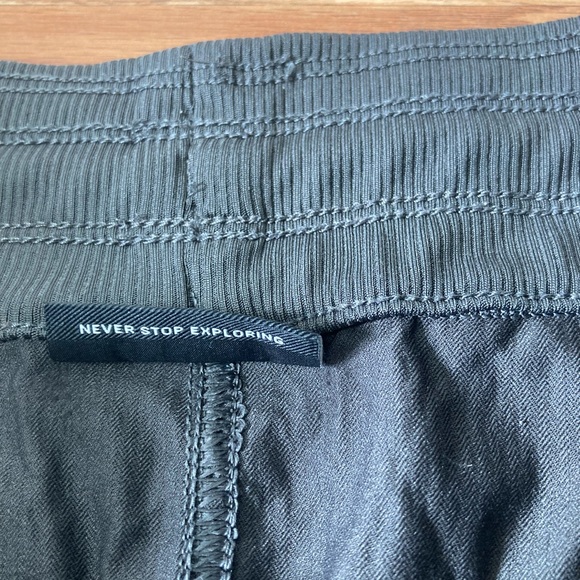 The North Face pants - Picture 8 of 9